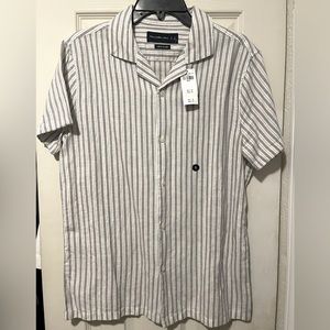 Abercrombie and Fitch Camp Collar Linen-Blend Shirt